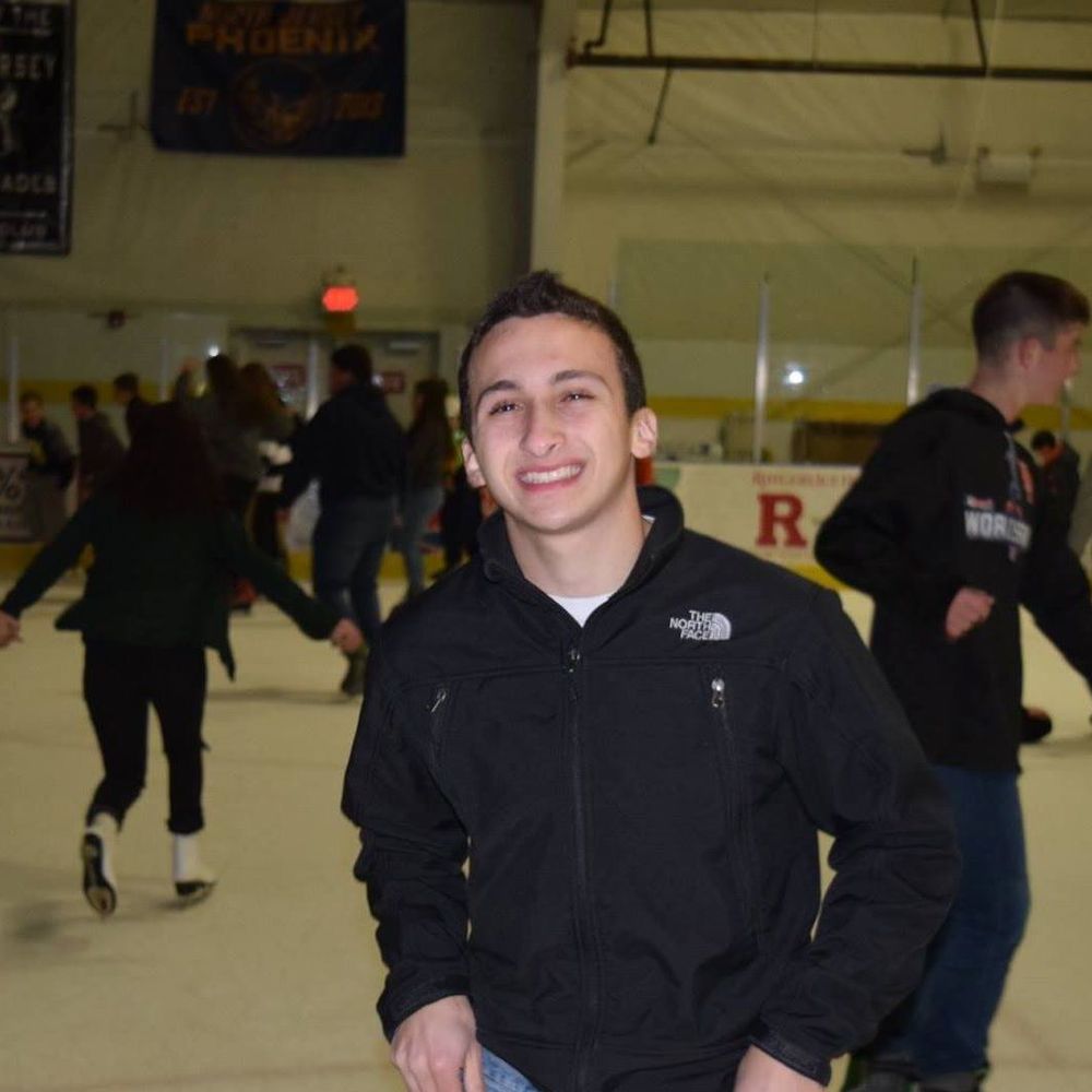 Meet your Posher, Ethan